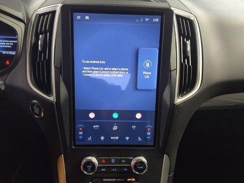 Used 2024 Ford Edge SEL image 25