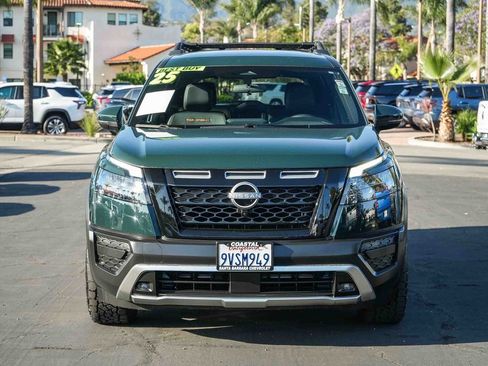 Used 2025 Nissan Pathfinder Rock Creek AWD/4WD image 2
