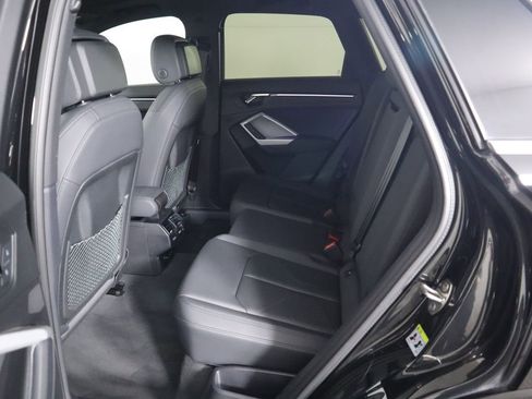 Used 2023 Audi Q3 2.0T Premium Plus image 22