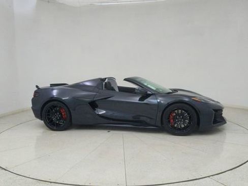 Used 2024 Chevrolet Corvette Z06 w/ Stealth Interior Trim Package image 55
