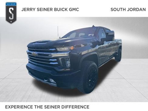 Used 2022 Chevrolet Silverado 2500 High Country w/ Z71 Off-Road Package image 1