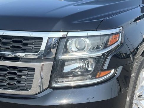 Used 2019 Chevrolet Suburban LT AWD/4WD image 9