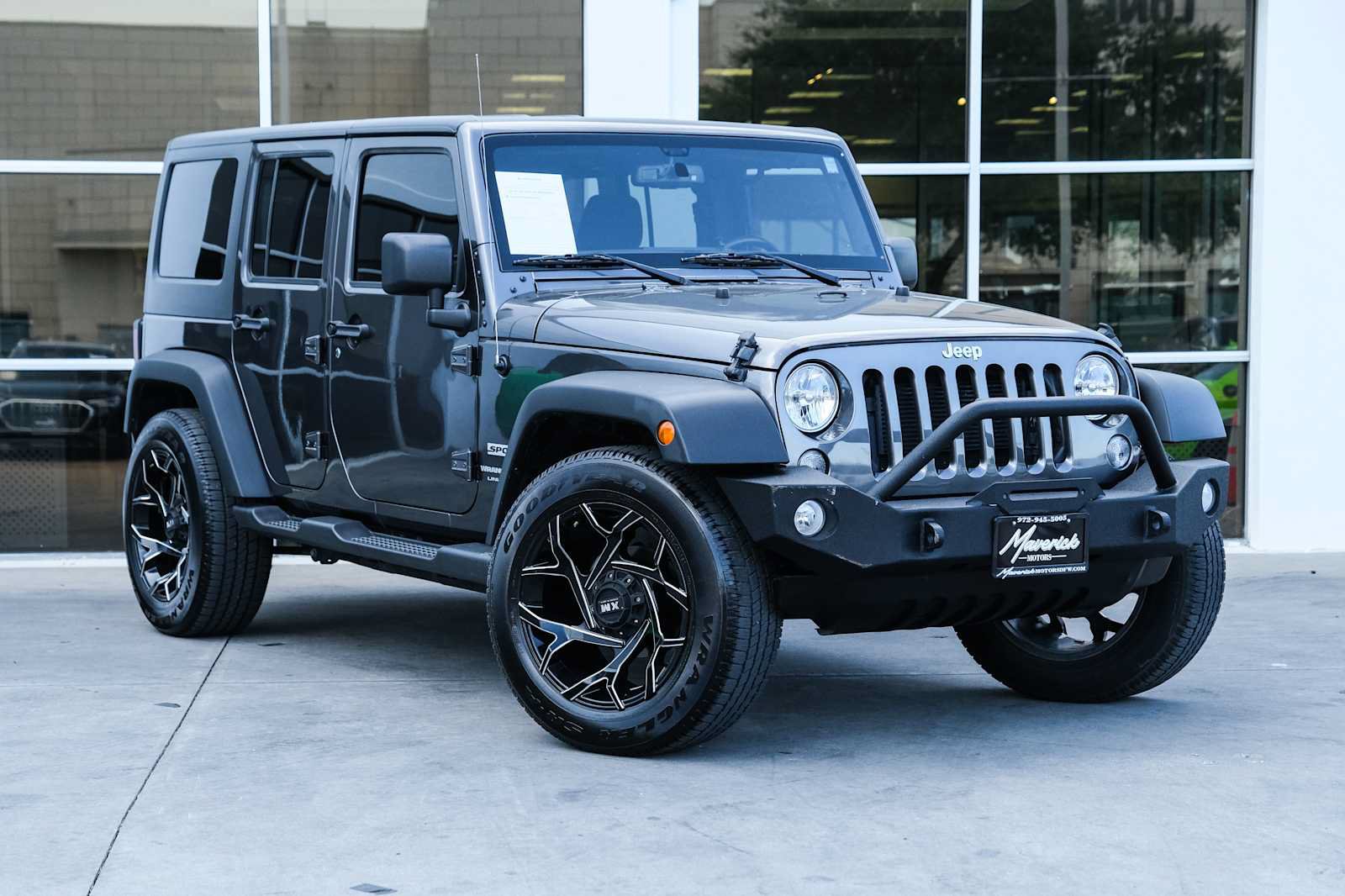 Used 2018 Jeep Wrangler Unlimited Sport S AWD/4WD image 8