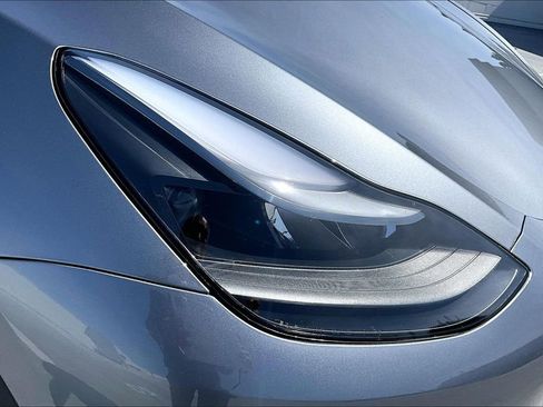 Used 2024 Tesla Model Y Long Range image 30