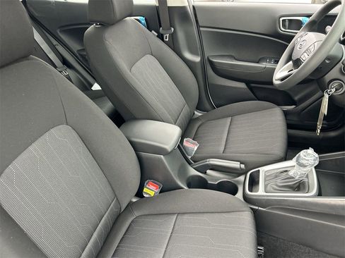 New 2026 Hyundai Venue SE image 10