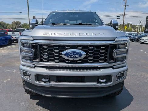 Used 2024 Ford F350 Platinum AWD/4WD image 9