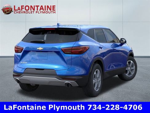 New 2025 Chevrolet Blazer LT image 4