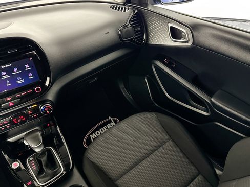 Used 2022 Kia Soul X-Line FWD image 29