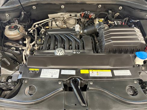 Used 2022 Volkswagen Atlas SEL Premium AWD/4WD image 21