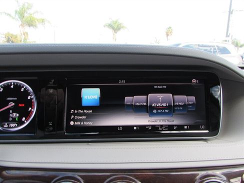 Used 2015 Mercedes-Benz S 550 Sedan image 17