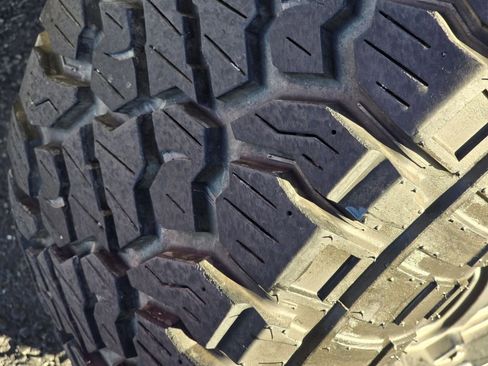 Used 2021 Jeep Gladiator Sport image 26