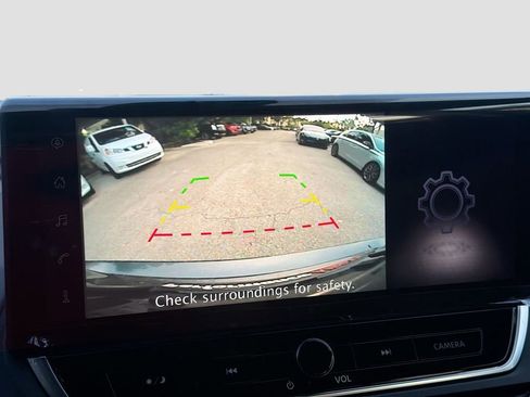 New 2025 Nissan Altima 2.5 SR w/ SR Premium Package image 13