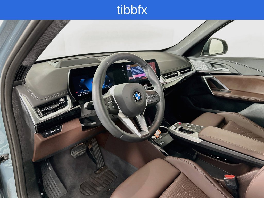 Used 2025 BMW X1 xDrive28i AWD/4WD image 11