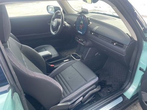 Certified 2025 MINI Cooper S image 10