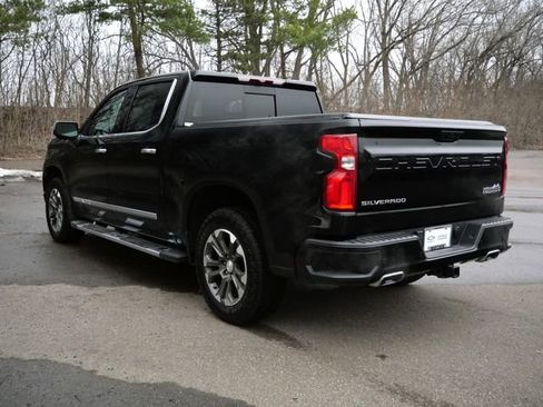 Used 2024 Chevrolet Silverado 1500 High Country w/ Z71 Off-Road Package image 5