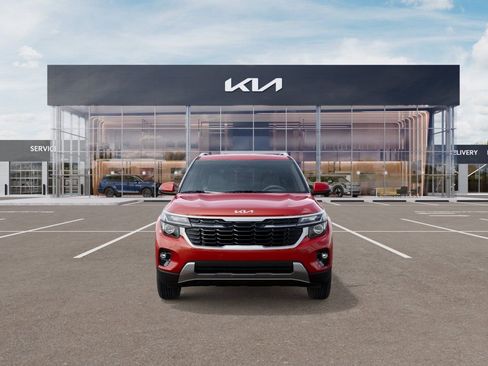 New 2026 Kia Seltos S AWD/4WD image 2