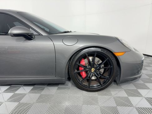 Used 2018 Porsche 911 Carrera S image 12