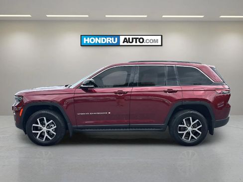 Used 2024 Jeep Grand Cherokee Limited w/ Luxury Tech Group II AWD/4WD image 5