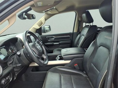 Used 2019 RAM 1500 Laramie AWD/4WD image 11