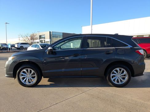 Used 2016 Acura RDX w/ Technology Package image 2