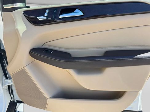 Used 2018 Mercedes-Benz GLE 350 GLE 350 Sport Utility 4D image 34