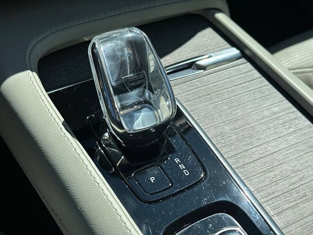 Certified 2023 Volvo XC90 B6 Ultimate w/ Protection Package AWD/4WD image 21