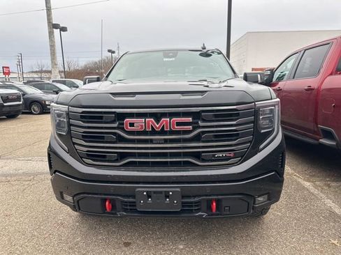 New 2026 GMC Sierra 1500 AT4 w/ AT4 Premium Package image 2