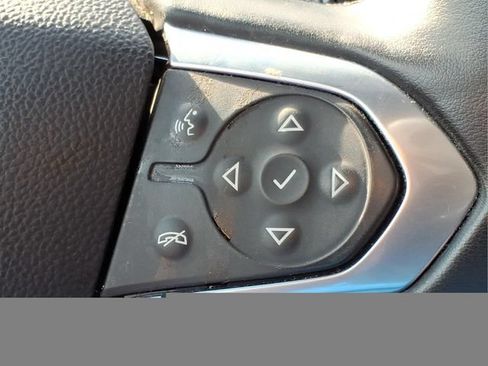Used 2023 Chevrolet Traverse LT FWD image 30