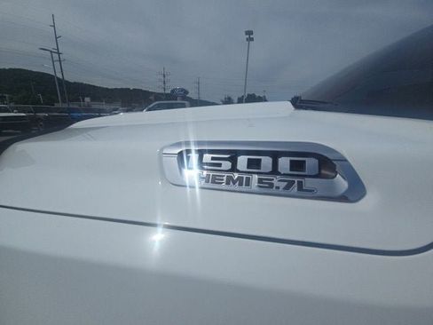 Used 2021 RAM 1500 Big Horn AWD/4WD image 10