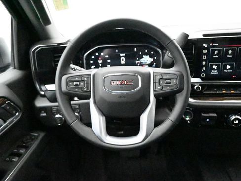 New 2026 GMC Sierra 1500 SLE image 8