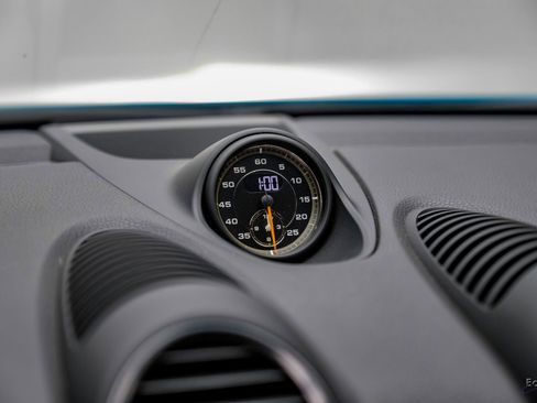 Used 2020 Porsche 718 Cayman GT4 image 81