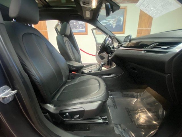 Used 2017 BMW X1 xDrive28i AWD/4WD image 18