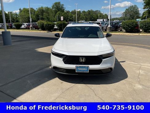 Used 2025 Honda Accord Sport image 8