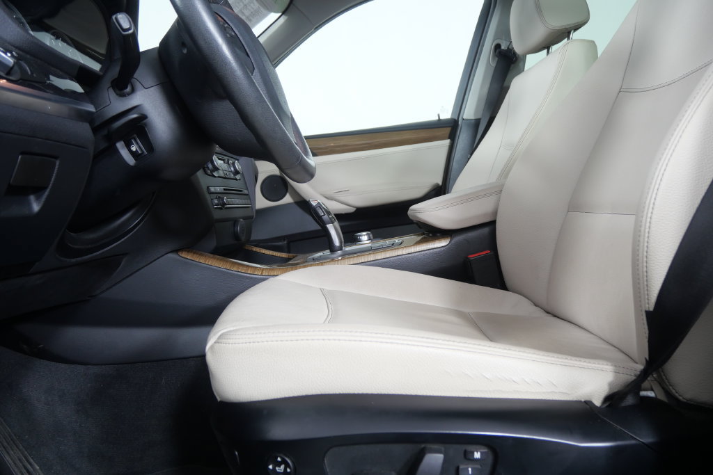 Used 2012 BMW X3 xDrive28i AWD/4WD image 10