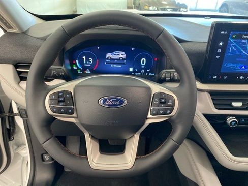 New 2026 Ford Explorer Active w/ Active Comfort Package image 20