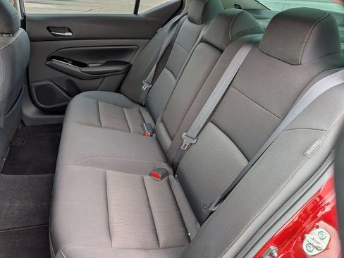 Used 2021 Nissan Altima 2.5 SV FWD image 23