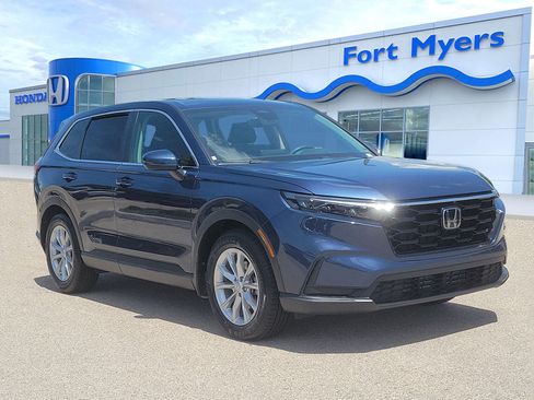 Used 2024 Honda CR-V EX image 1