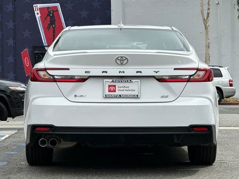 Certified 2025 Toyota Camry SE FWD image 5