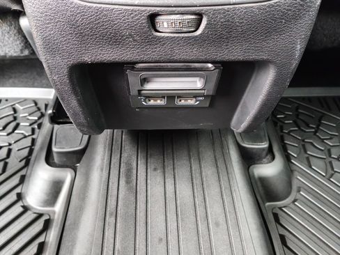 Used 2020 Jeep Cherokee Latitude Lux w/ Quick Order Package 26H Lux AWD/4WD image 13