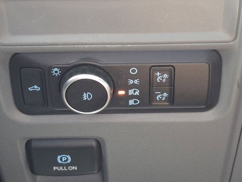 Used 2021 Ford F150 XL w/ Equipment Group 101A High RWD image 17