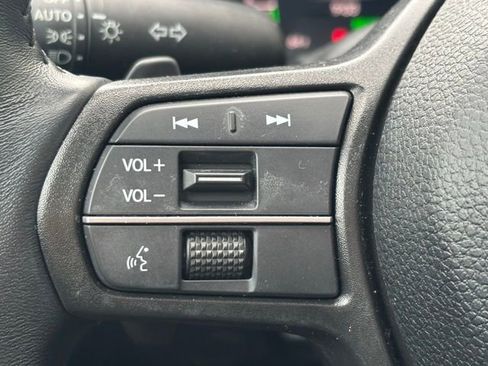 Used 2023 Honda Accord EX-L image 12