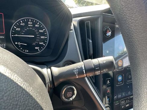 Certified 2025 Subaru Impreza 2.0i Sport AWD/4WD image 28