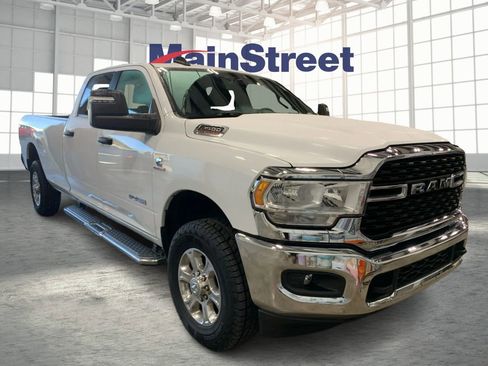 Used 2024 RAM 3500 Big Horn AWD/4WD image 7