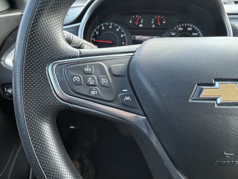 Used 2024 Chevrolet Malibu LT FWD image 18