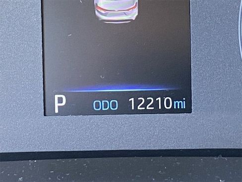 Certified 2024 Toyota Corolla LE image 13