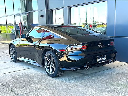 New 2026 Nissan Z Sport w/ Floor Mat Package RWD image 6