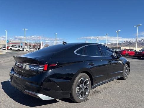 Used 2024 Hyundai Sonata SEL image 2