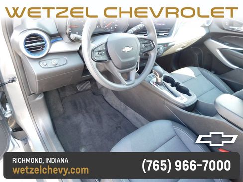 Used 2026 Chevrolet Trax LS w/ Driver Confidence Package FWD image 13