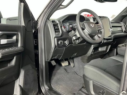 Used 2025 RAM 2500 Big Horn image 23