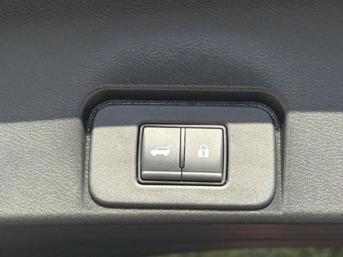 Certified 2023 Nissan Rogue SV w/ SV Premium B Package FWD image 27